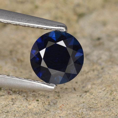 0.56ct Natural Azul oscuro Zafiro, Redondo, VVS