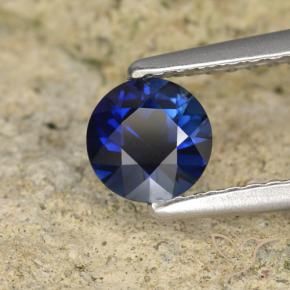 Zafiro Azul oscuro natural de 0.62 ct, Redondo, VVS