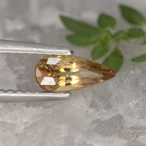 Zafiro Light Earth Orange natural de 0.72 ct, En forma de pera, VS