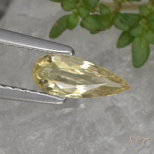 0.61ct Natural Crema Zafiro, En forma de pera, VVS-VS