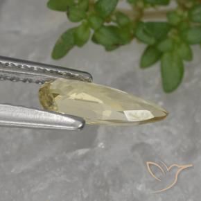 Zafiro Crema natural de 0.61 ct, En forma de pera, VVS-VS