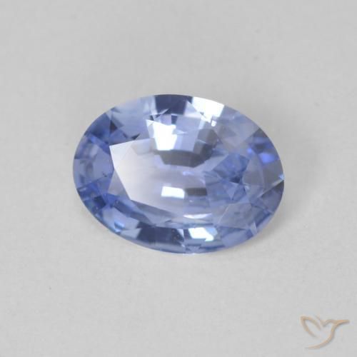 Zafiro Azul marino medio natural de 0.81 ct, Ovalada, VVS-VS