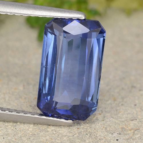 Zafiro Azul aciano natural de 4.90 ct, Corte Octágono / Esmeralda, VS