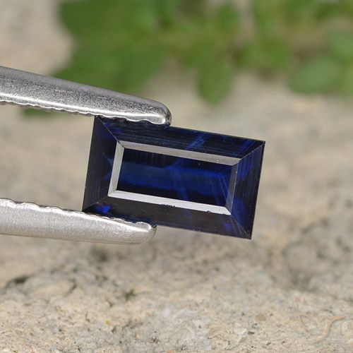 0.68ct Natural Azul marino Zafiro, Corte Baguette, VS