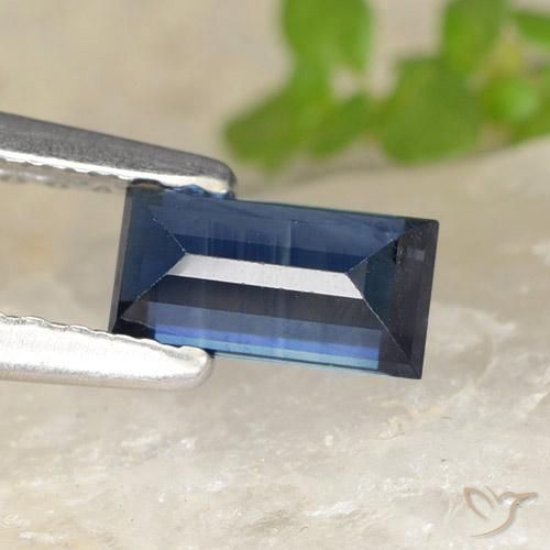 Zafiro Azul crepúsculo natural de 0.59 ct, Corte Baguette, VS