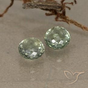 Gemas de Zafiro Verde bosque claro natural de 1.21 ct, Redondo, VS