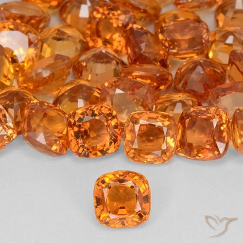 0.49ct Natural Naranja claro Zafiro, Forma Cojín, VVS-VS