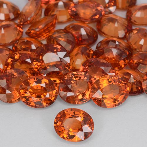 Zafiro Naranja rojizo natural de 0.81 ct, Ovalada, VVS-VS