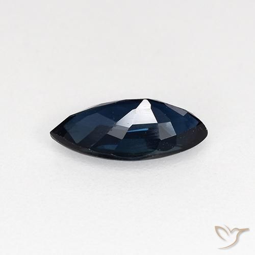 Zafiro Azul oscuro natural de 0.64 ct, Marquesa, VVS-VS