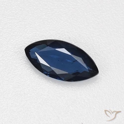 Zafiro Azul oscuro natural de 0.56 ct, Marquesa, VVS-VS