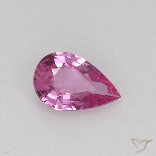 Zafiro Púrpura rojizo natural de 0.48 ct, En forma de pera, VVS