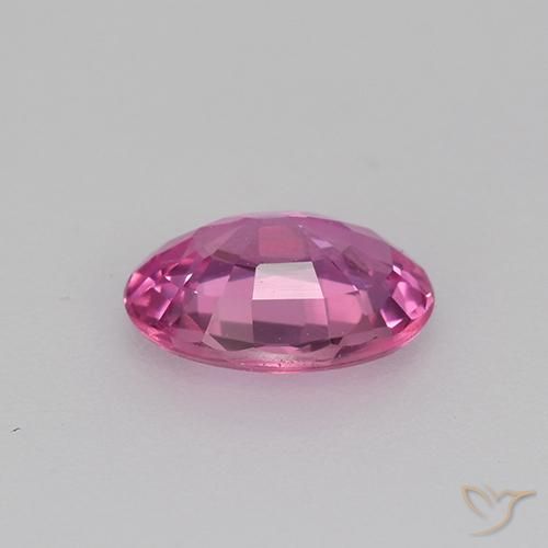 Zafiro Púrpura medio natural de 0.67 ct, Ovalada, VVS