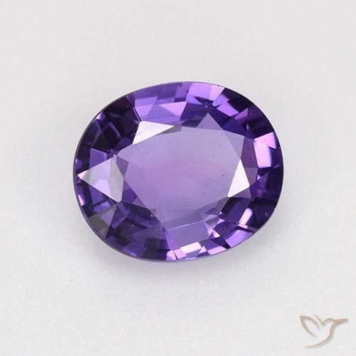 Zafiro Violeta oscuro medio natural de 0.74 ct, Ovalada, VVS-VS