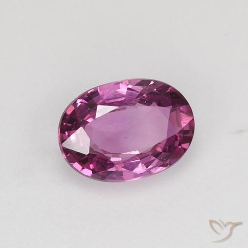 Zafiro Púrpura medio natural de 0.82 ct, Ovalada, VVS-VS