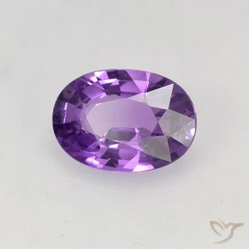 Zafiro Violeta vívido natural de 0.78 ct, Ovalada, VVS