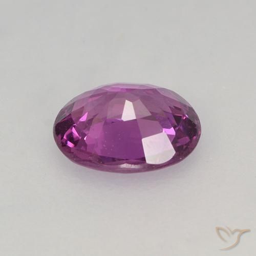 Zafiro Púrpura rosáceo intenso natural de 0.68 ct, Ovalada, VVS