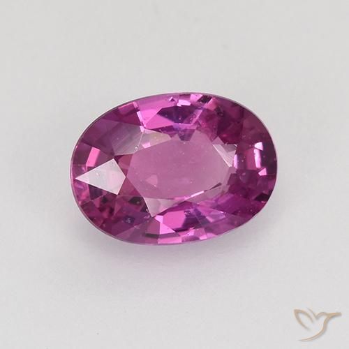 Zafiro Púrpura oscuro medio natural de 0.85 ct, Ovalada, VVS-VS