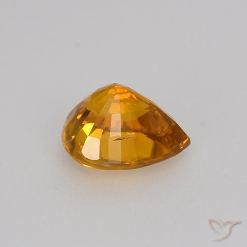 Zafiro Dorado naranja intenso natural de 0.82 ct, En forma de pera, VVS-VS