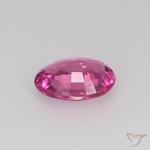Zafiro Púrpura medio natural de 0.60 ct, Ovalada, VVS-VS
