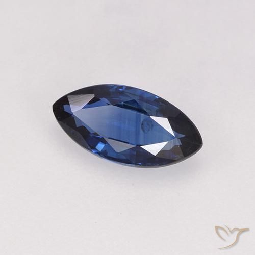 Zafiro Azul oscuro natural de 0.65 ct, Marquesa, VS