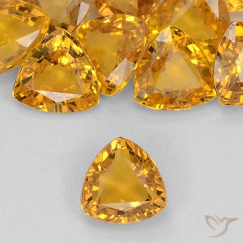 0.62ct Natural Dorado oscuro Zafiro, Trillón, VVS-VS