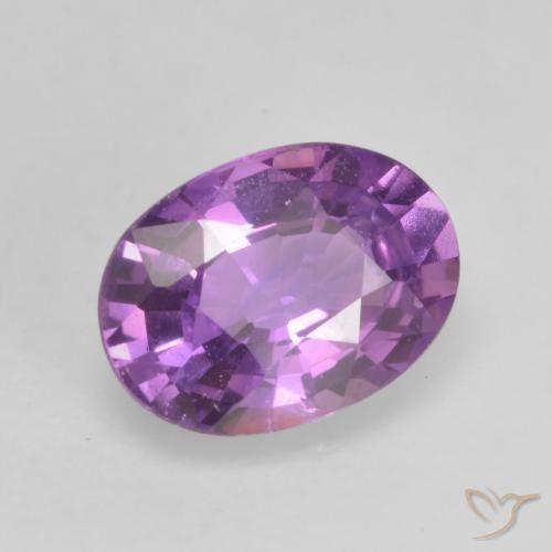 Zafiro Violeta púrpura natural de 0.70 ct, Ovalada, VVS-VS