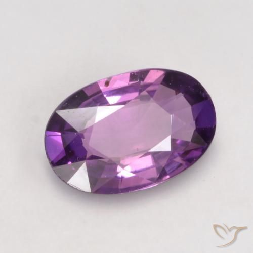 Zafiro Púrpura medio natural de 0.57 ct, Ovalada, VVS-VS