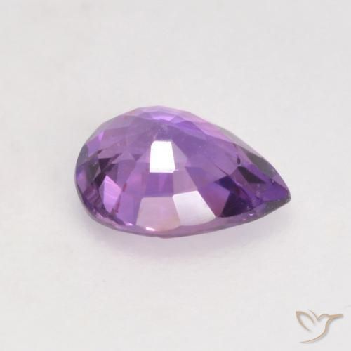 Zafiro Violeta rosado vívido natural de 0.47 ct, En forma de pera, VS