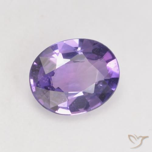 Zafiro Violeta oscuro natural de 0.66 ct, Ovalada, VS