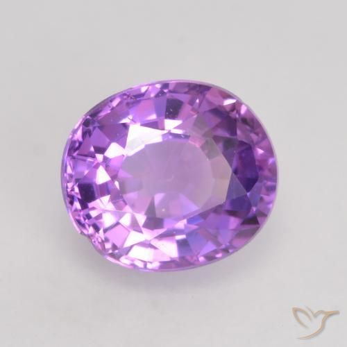 Zafiro Violeta rosado intenso natural de 0.80 ct, Ovalada, VVS-VS