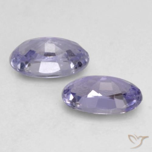 Gemas de Zafiro Violeta claro medio natural de 0.67 ct, Ovalada, VVS-VS
