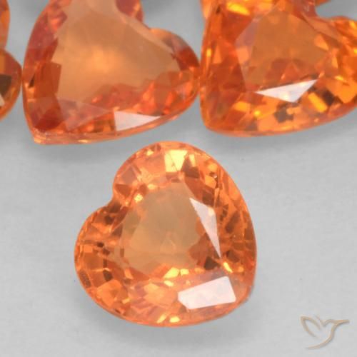 Zafiro Naranja medio natural de 0.50 ct, Corazón, VVS-VS