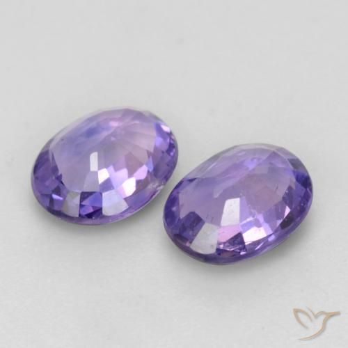 Gemas de Zafiro Violeta medio natural de 0.76 ct, Ovalada, VS