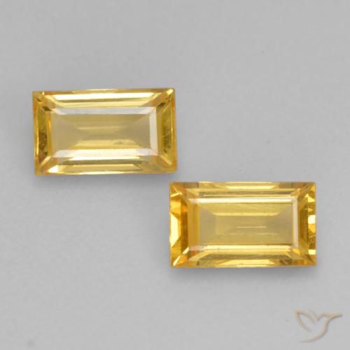 0.65ctw Natural Naranja dorado Zafiro, Corte Baguette, VS