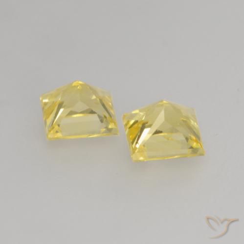 Gemas de Zafiro Amarillo claro medio natural de 0.69 ct, Cuadrado, VVS-VS