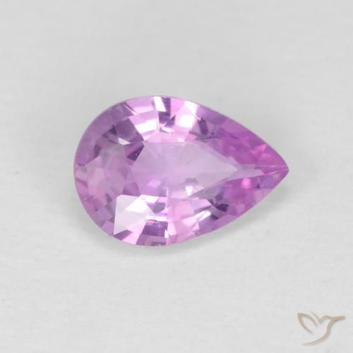 Zafiro Púrpura medio natural de 0.59 ct, En forma de pera, VVS-VS
