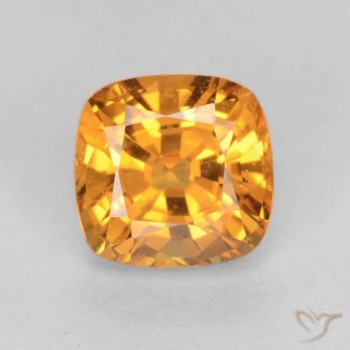 0.51ct Natural Dorado naranja oscuro Zafiro, Forma Cojín, VS