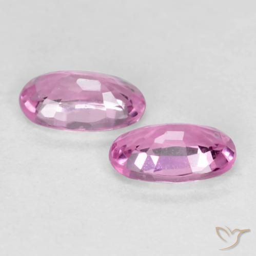 Gemas de Zafiro Púrpura medio natural de 0.56 ct, Ovalada, VS