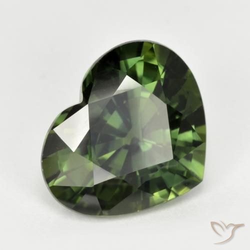 Zafiro Verde oscuro natural de 5.30 ct, Corazón, VVS