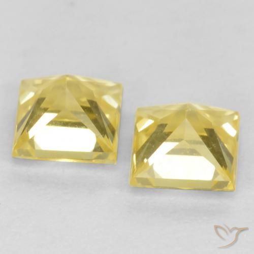Gemas de Zafiro Amarillo claro medio natural de 0.69 ct, Cuadrado, VVS-VS