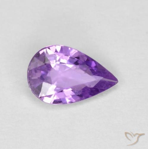 Zafiro Violeta púrpura medio natural de 0.39 ct, En forma de pera, VVS-VS