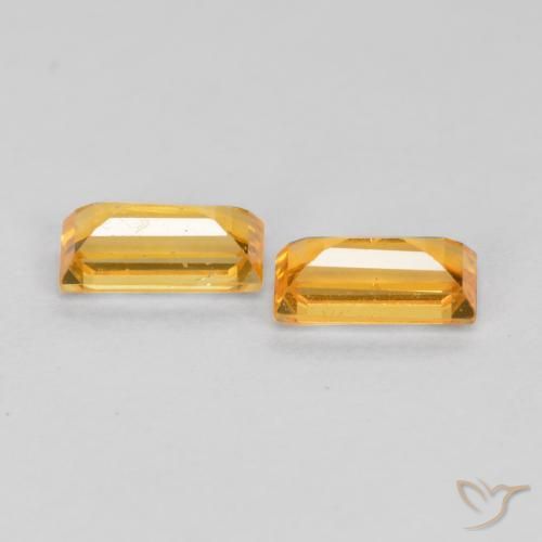 Gemas de Zafiro Dorado naranja natural de 0.61 ct, Corte Baguette, VS