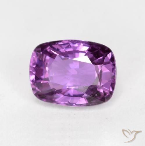 Zafiro Púrpura eléctrico natural de 1.34 ct, Forma Cojín, VS