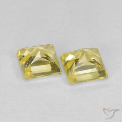 Gemas de Zafiro Amarillo claro medio natural de 0.57 ct, Cuadrado, VS
