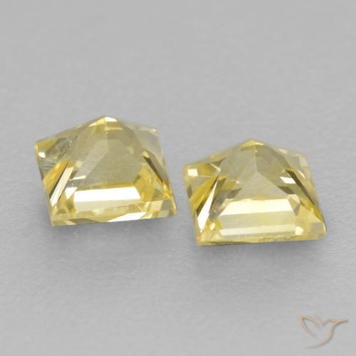 Gemas de Zafiro Amarillo claro medio natural de 0.46 ct, Cuadrado, VVS-VS