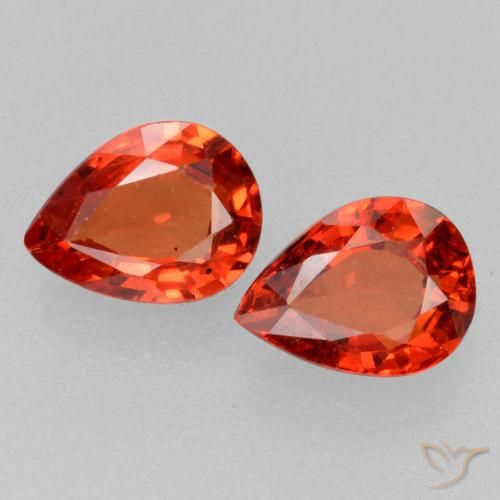 0.75ctw Natural Rojo fuego Zafiro, En forma de pera, VS