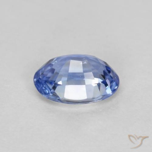 Zafiro Azul oscuro medio natural de 0.55 ct, Ovalada, VVS-VS