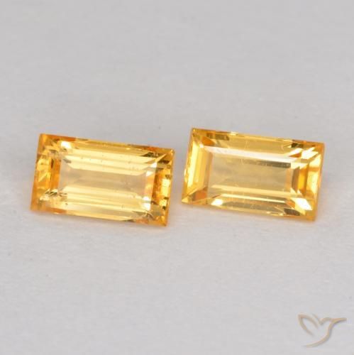Gemas de Zafiro Dorado naranja natural de 0.54 ct, Corte Baguette, VS
