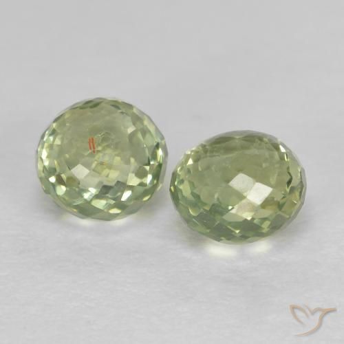 Gemas de Zafiro Verde salvia muy claro natural de 1.06 ct, Redondo, VS