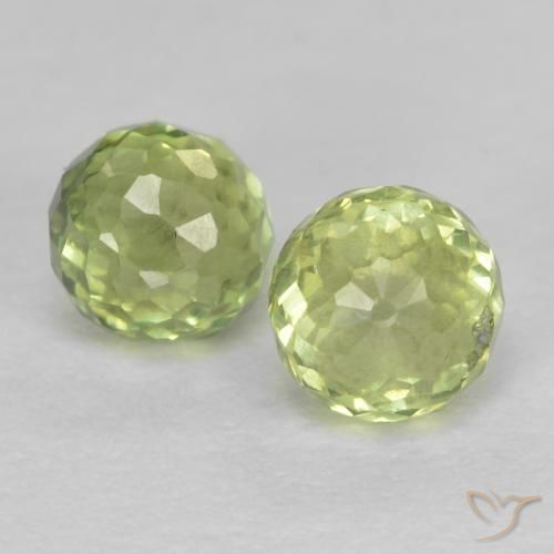 Gemas de Zafiro Verde amarillento natural de 1.04 ct, Redondo, VS